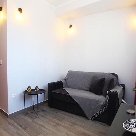 Intown Suite Lefkada City Exterior photo