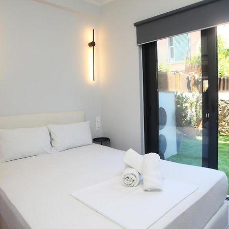 Intown Suite Lefkada City Exterior photo